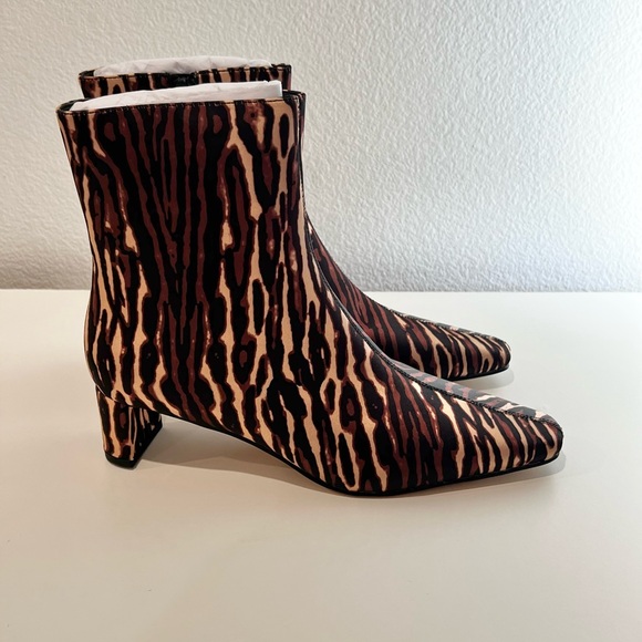 Katy Perry The Wandering Bootie Liger Animal Multi Print Satin Size 8M/38 - Picture 6 of 9